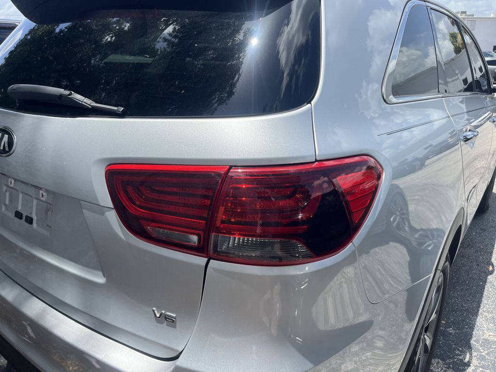 used 2020 Kia Sorento car, priced at $16,991