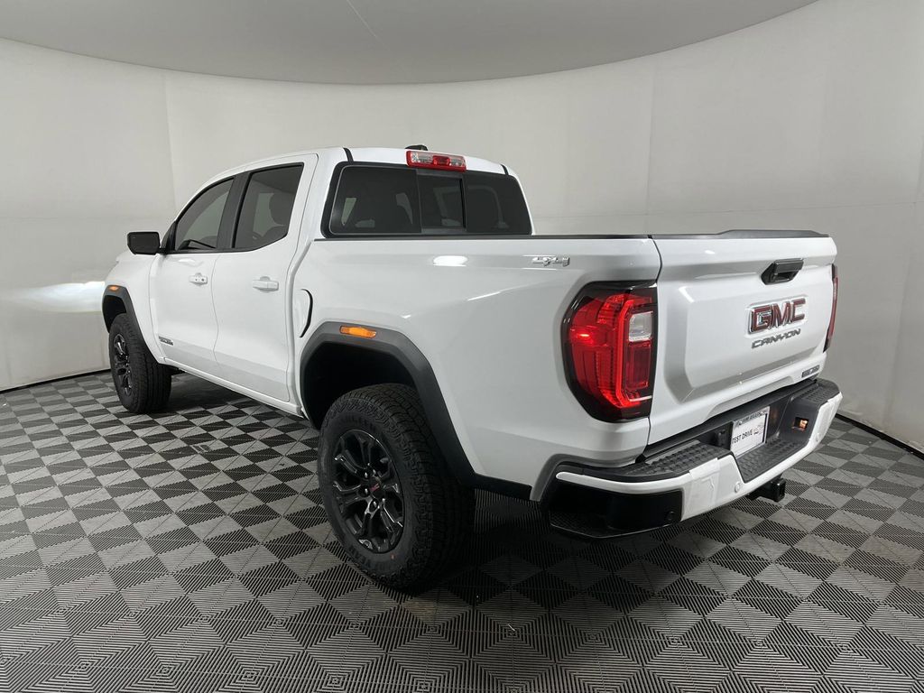 new 2025 GMC Canyon car, priced at $44,600