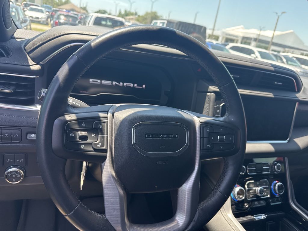 used 2022 GMC Yukon car, priced at $63,991