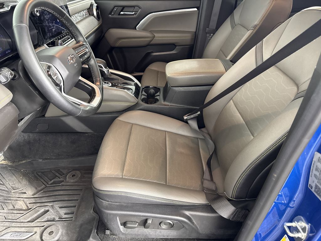 used 2023 Chevrolet Colorado car