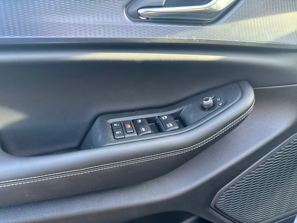 new 2025 Jeep Grand Cherokee car, priced at $42,290