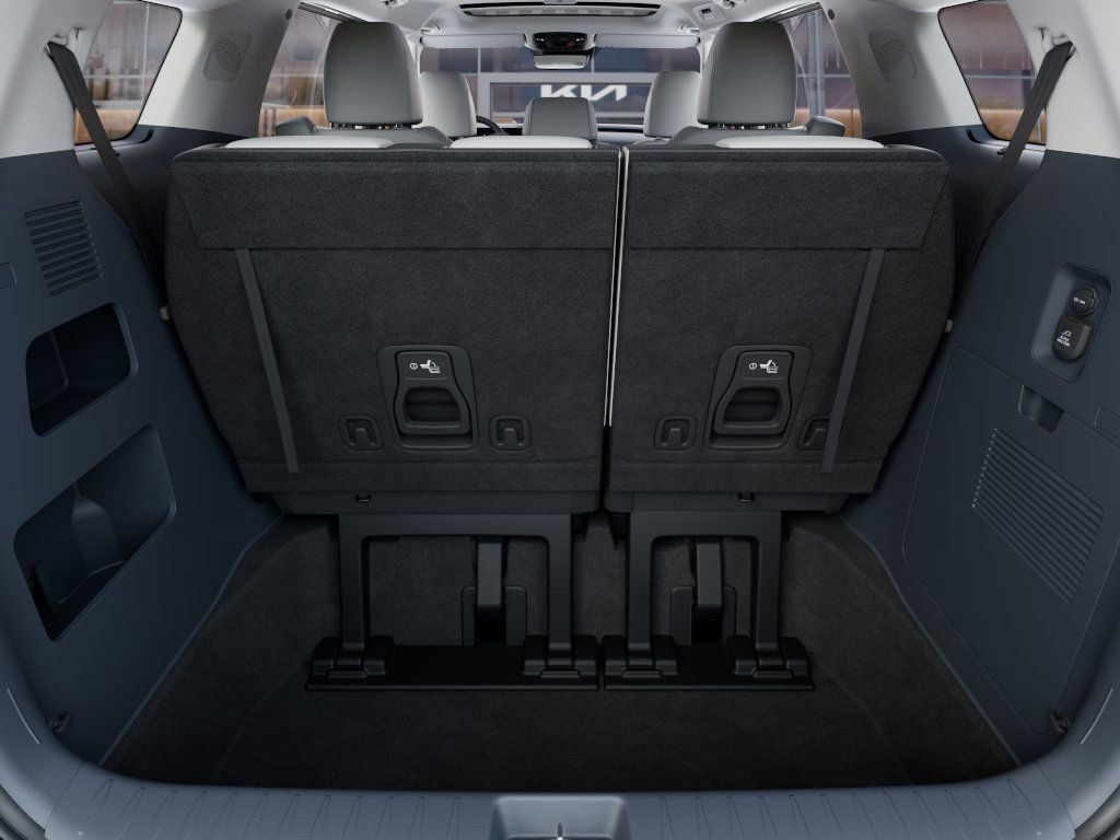 new 2025 Kia Carnival Hybrid car, priced at $44,101