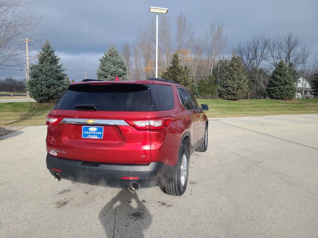 used 2021 Chevrolet Traverse car, priced at $23,904