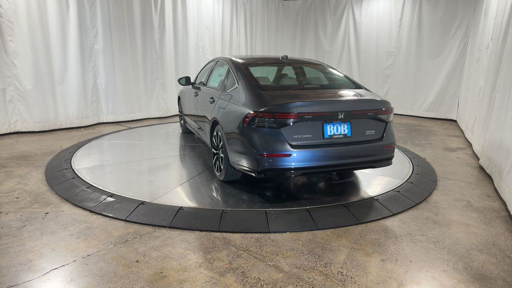 new 2025 Honda Accord Hybrid car, priced at $40,450