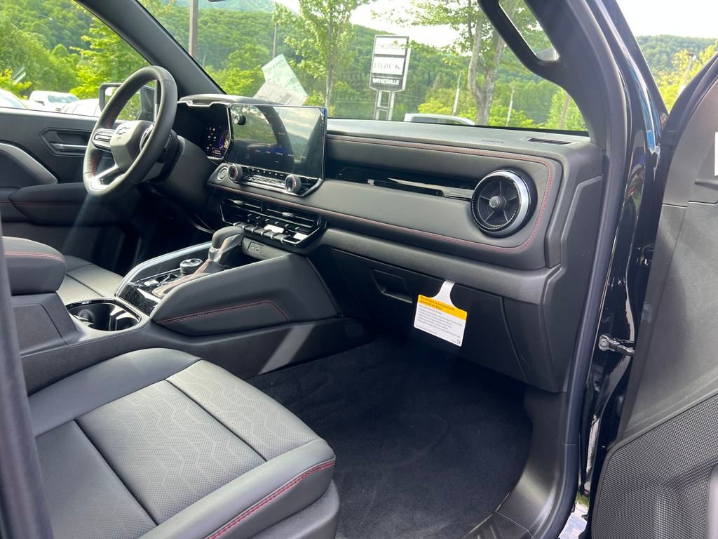 new 2025 Chevrolet Colorado car, priced at $48,040