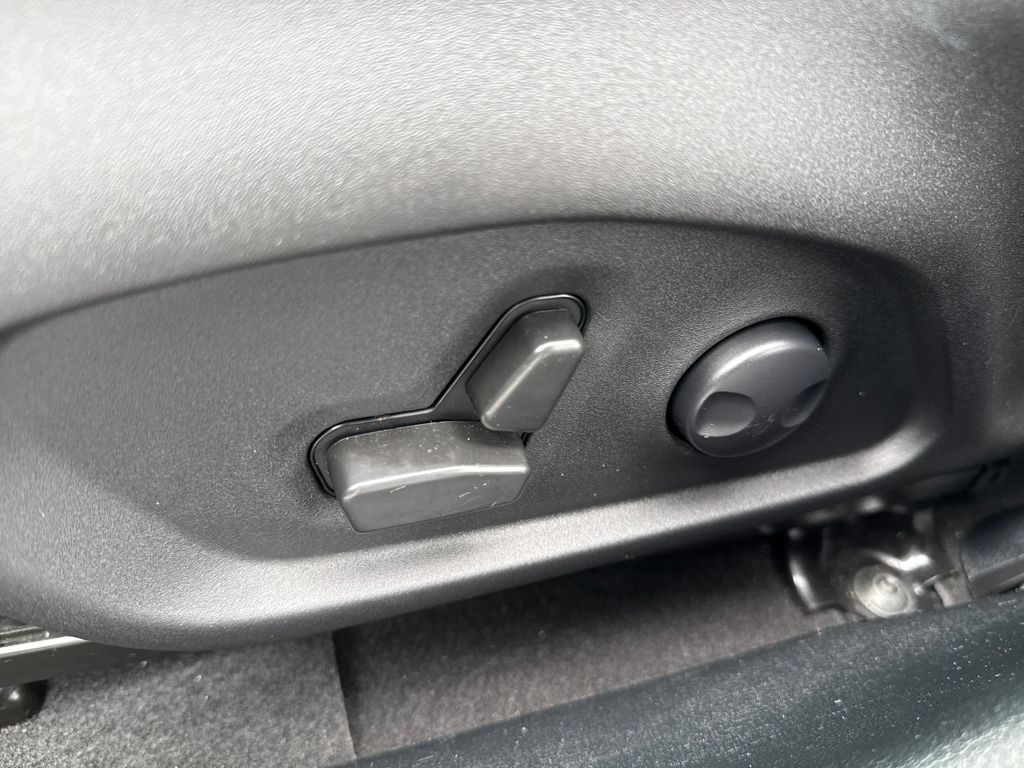 used 2022 Jeep Compass car, priced at $21,990