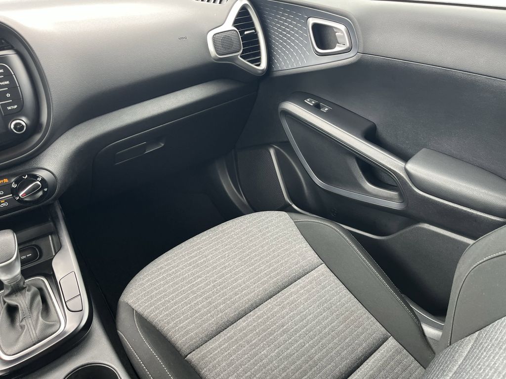 used 2021 Kia Soul car, priced at $13,991