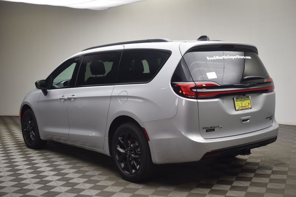 new 2026 Chrysler Pacifica car, priced at $56,460
