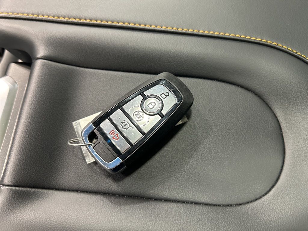 used 2025 Ford Expedition car, priced at $83,462