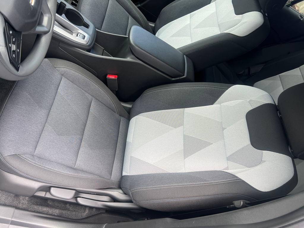 new 2025 Chevrolet Trax car, priced at $22,290
