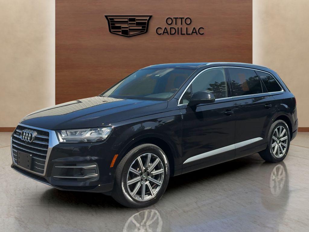 used 2019 Audi Q7 car, priced at $21,900