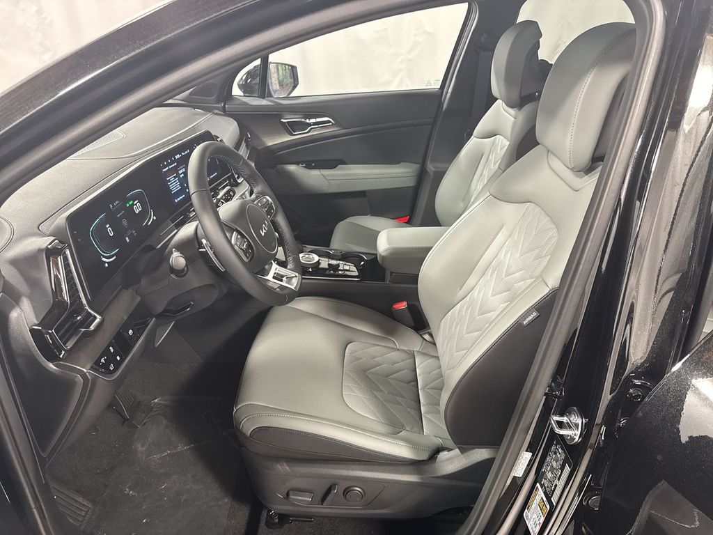 new 2025 Kia Sportage Plug-In Hybrid car, priced at $41,096