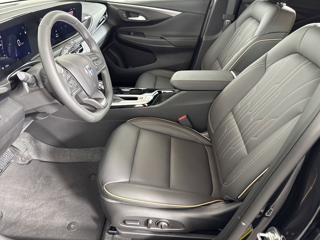 new 2025 Buick Envista car, priced at $31,085