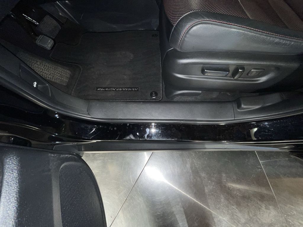 used 2022 Honda Pilot car, priced at $37,983