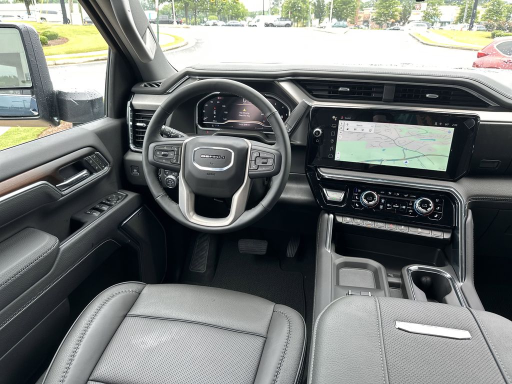new 2025 GMC Sierra 2500HD car, priced at $85,039