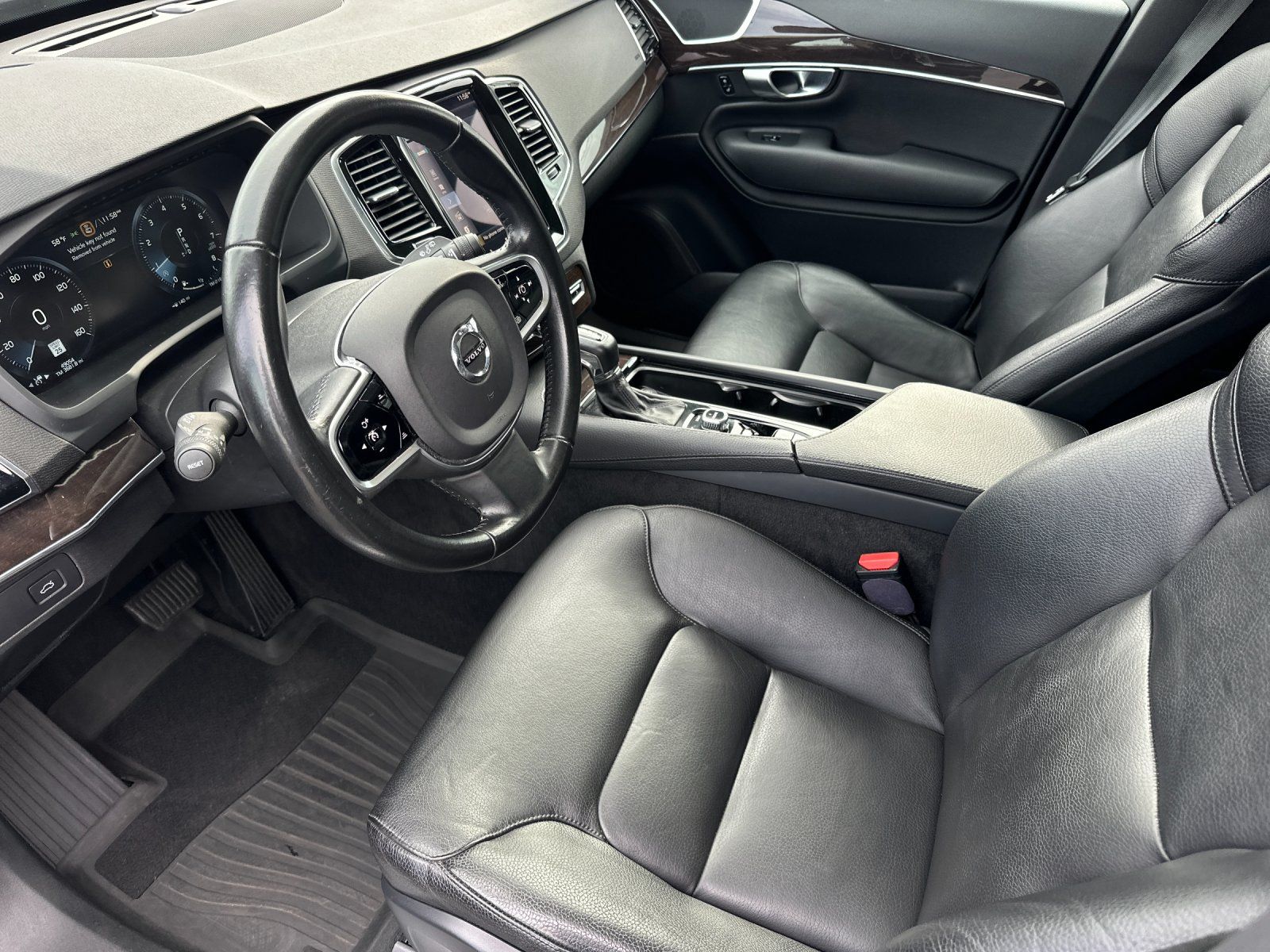 used 2017 Volvo XC90 car, priced at $23,498