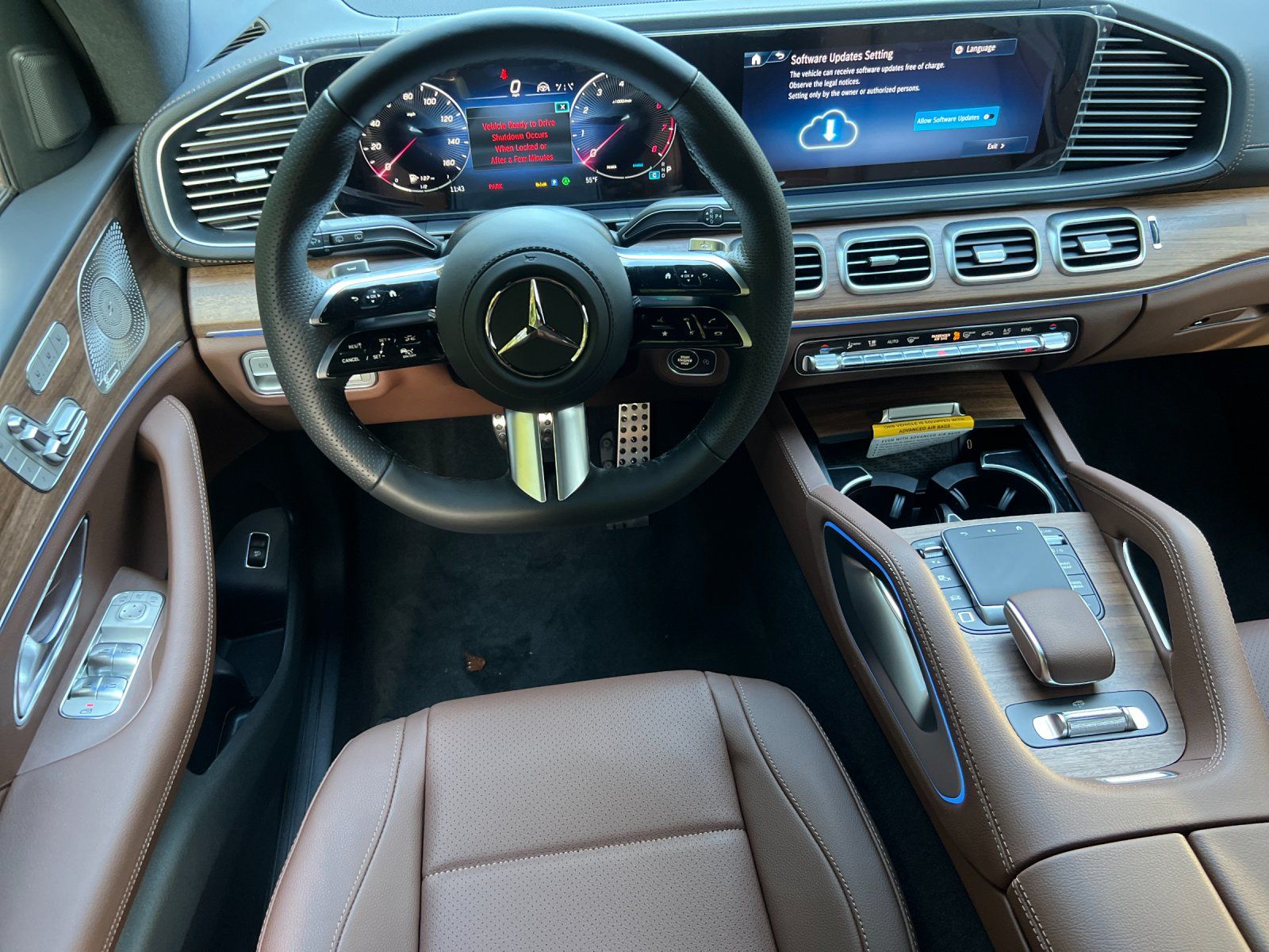 new 2025 Mercedes-Benz GLS car