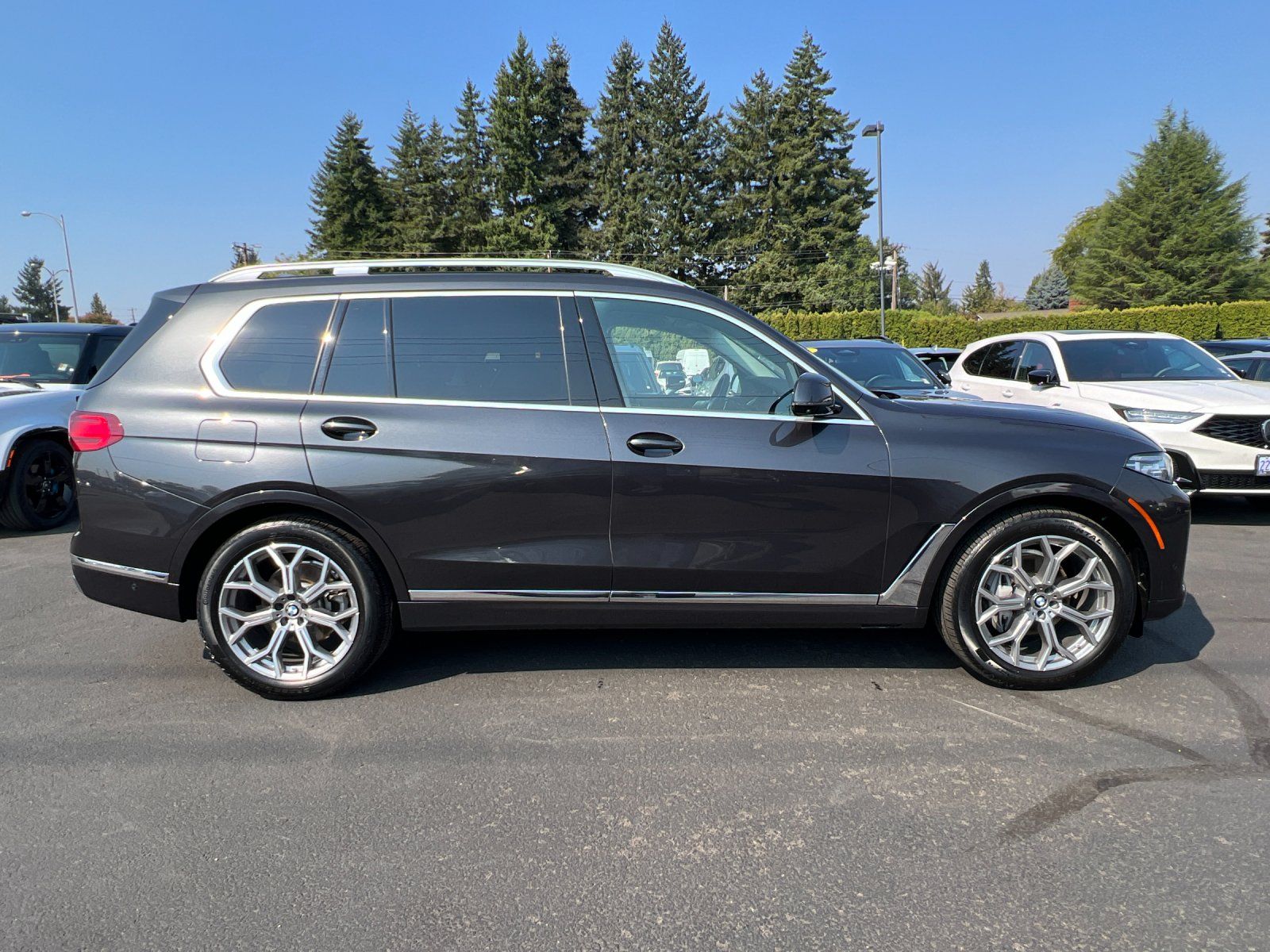 used 2020 BMW X7 car, priced at $27,898