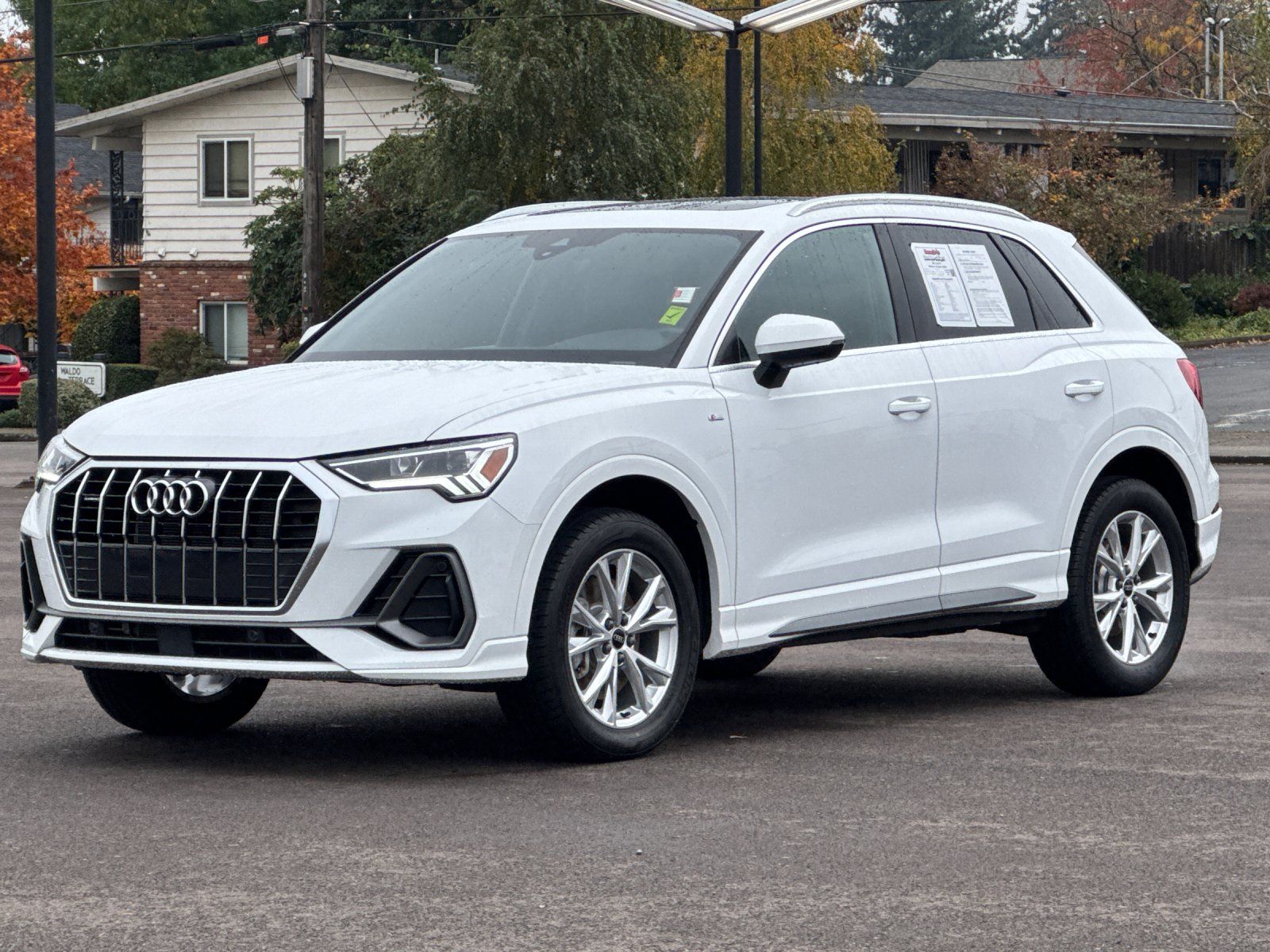 used 2025 Audi Q3 car, priced at $32,998