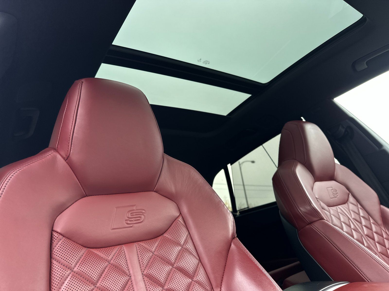 used 2021 Audi SQ8 car, priced at $58,998