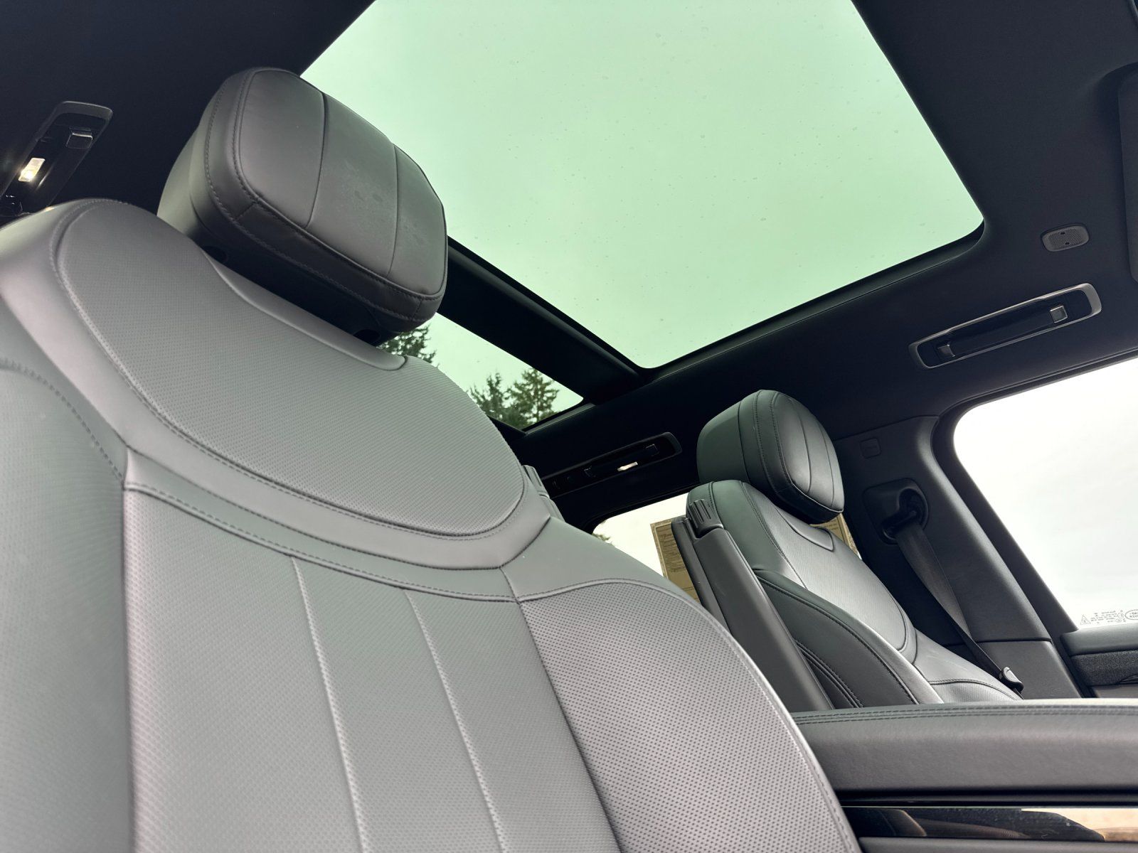 used 2023 Land Rover Range Rover Sport car, priced at $74,998