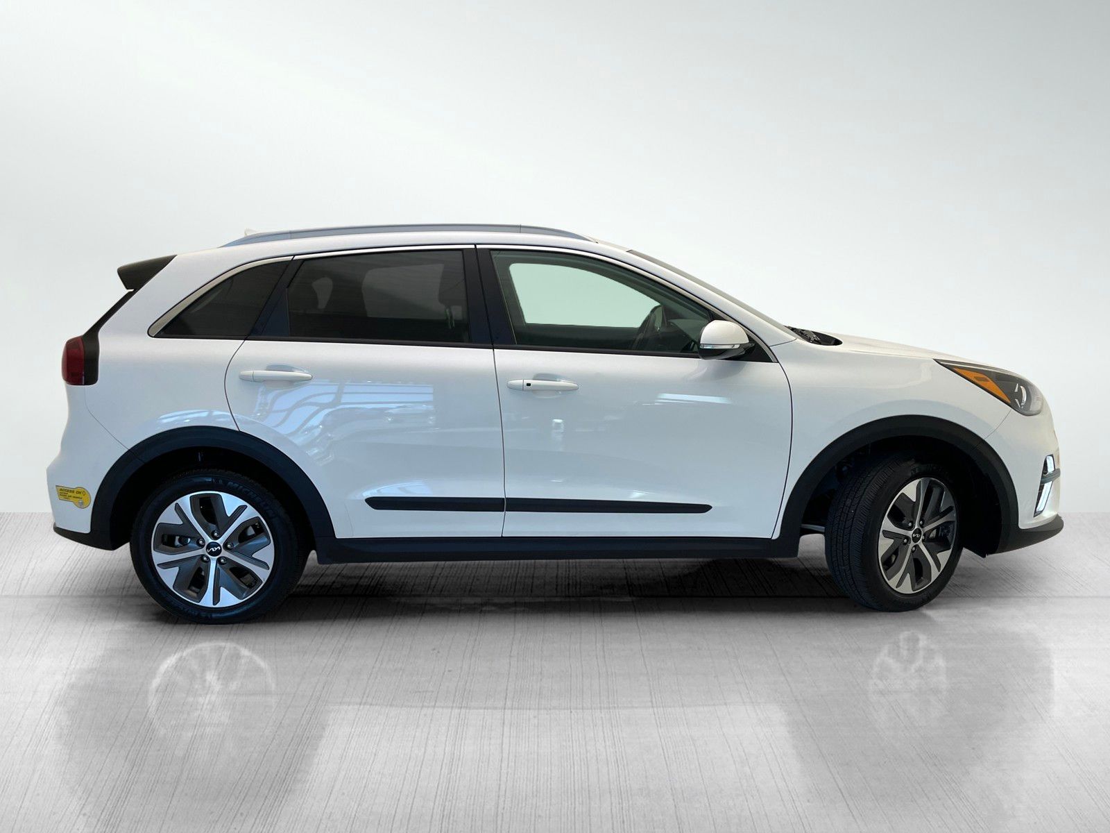 used 2022 Kia Niro EV car, priced at $23,492