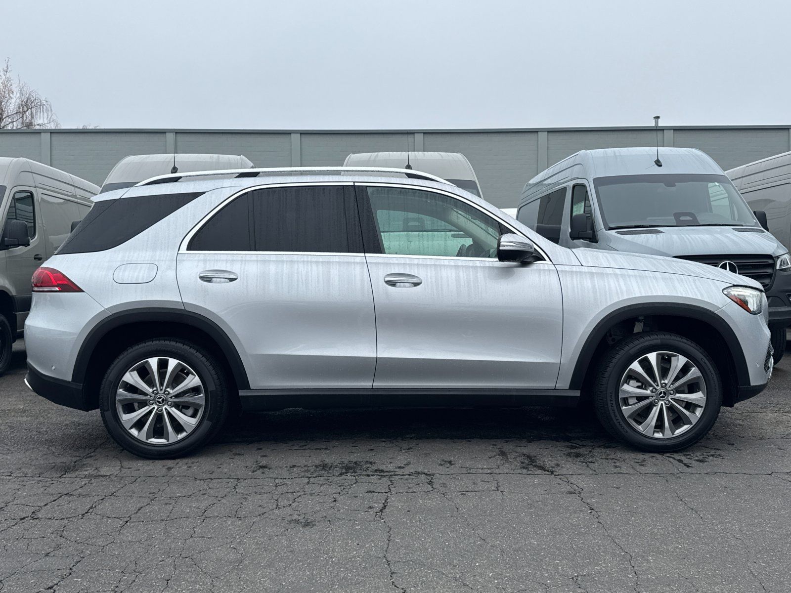 used 2020 Mercedes-Benz GLE car, priced at $34,998