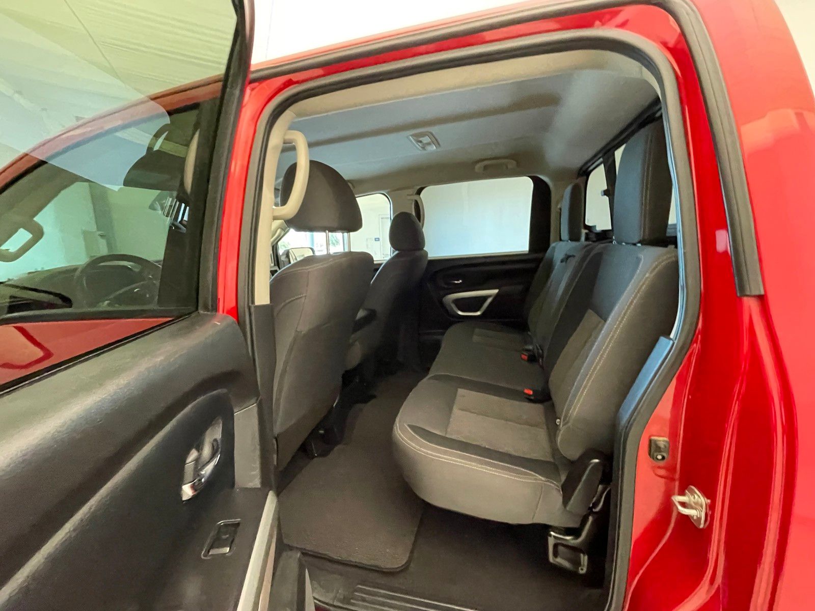 used 2022 Nissan Titan car, priced at $29,792