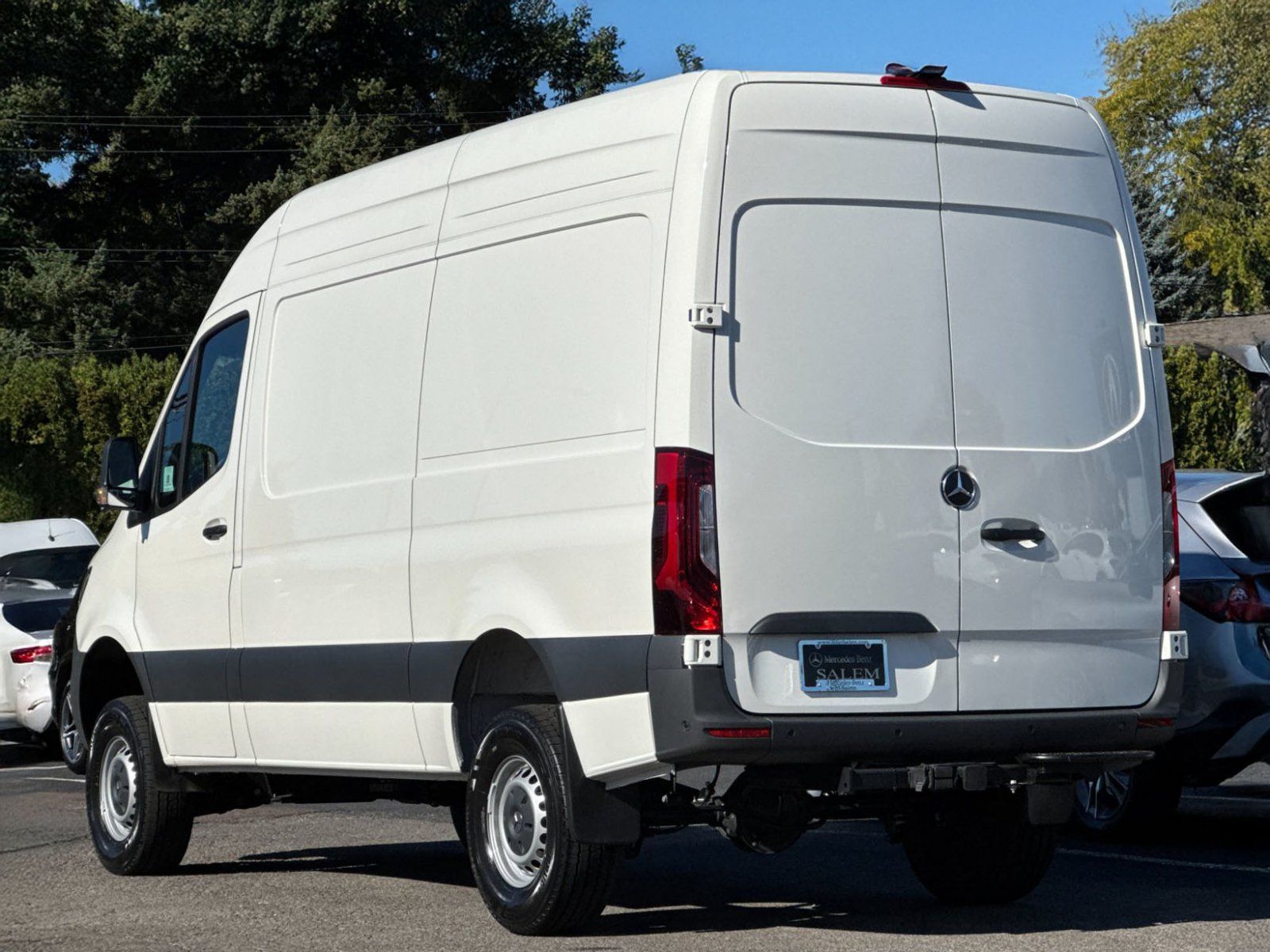 new 2025 Mercedes-Benz Sprinter 2500 car