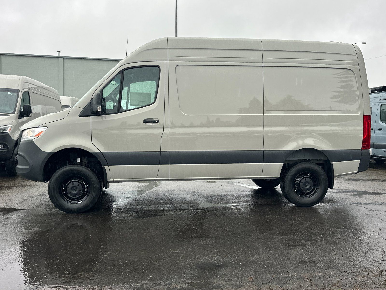 new 2026 Mercedes-Benz Sprinter 2500 car