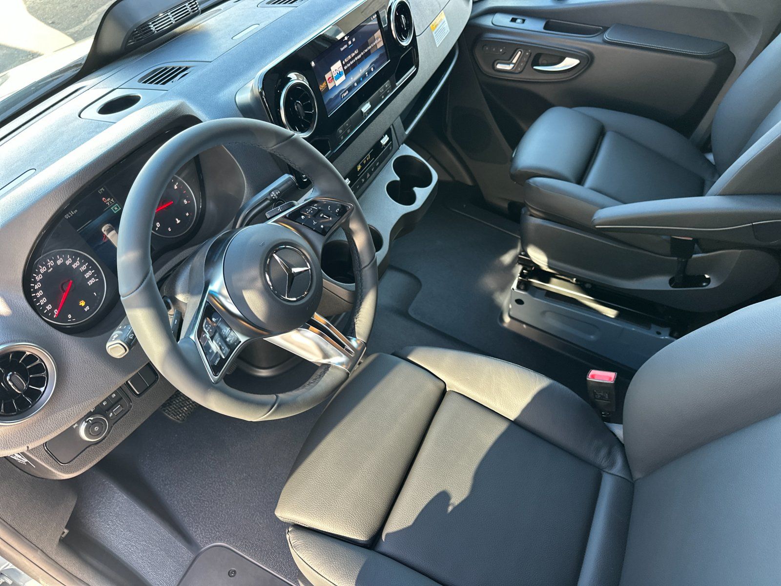 new 2026 Mercedes-Benz Sprinter 2500 car