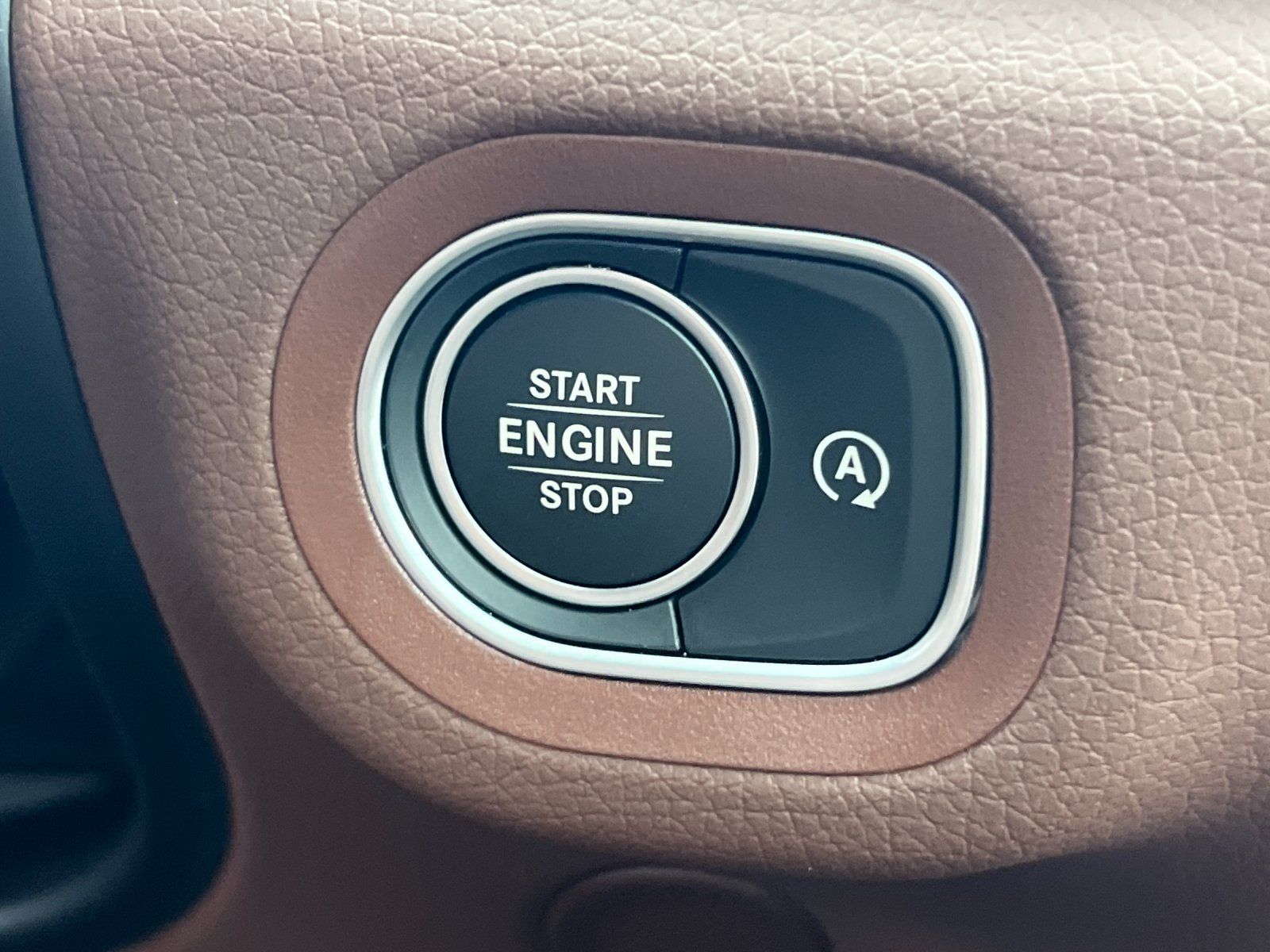 new 2025 Mercedes-Benz GLS car