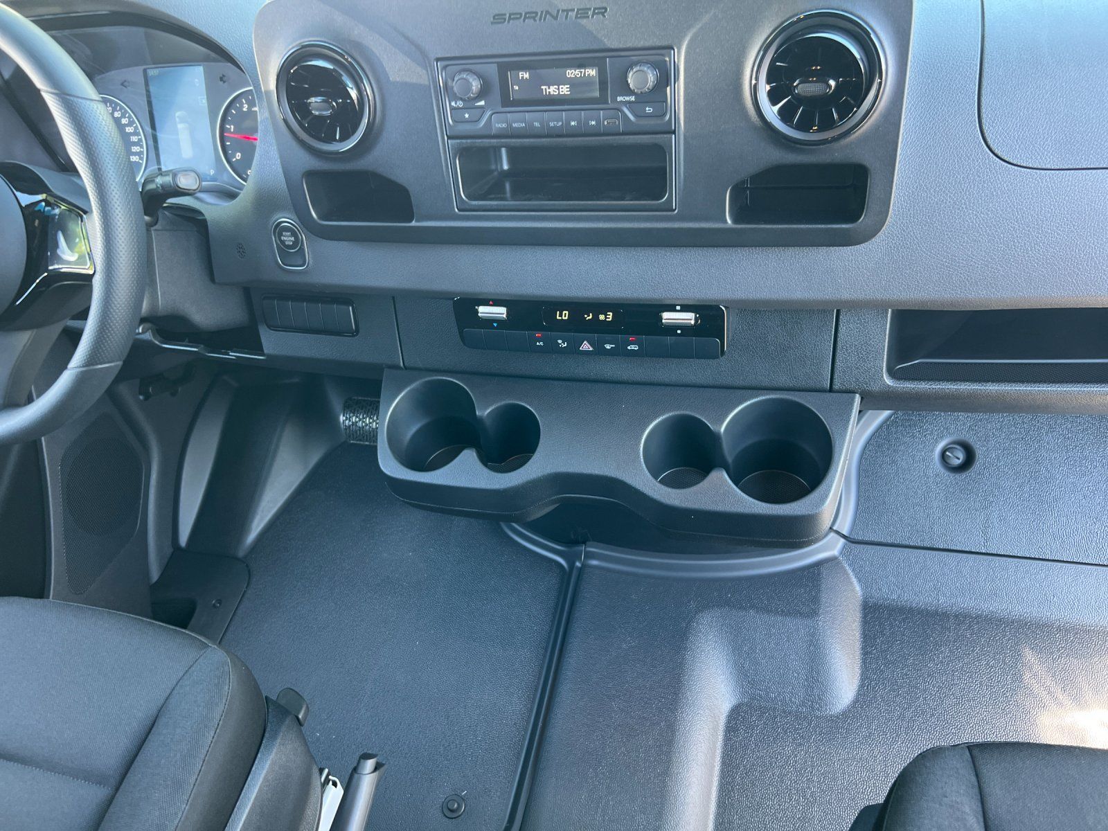 new 2025 Mercedes-Benz Sprinter 2500 car