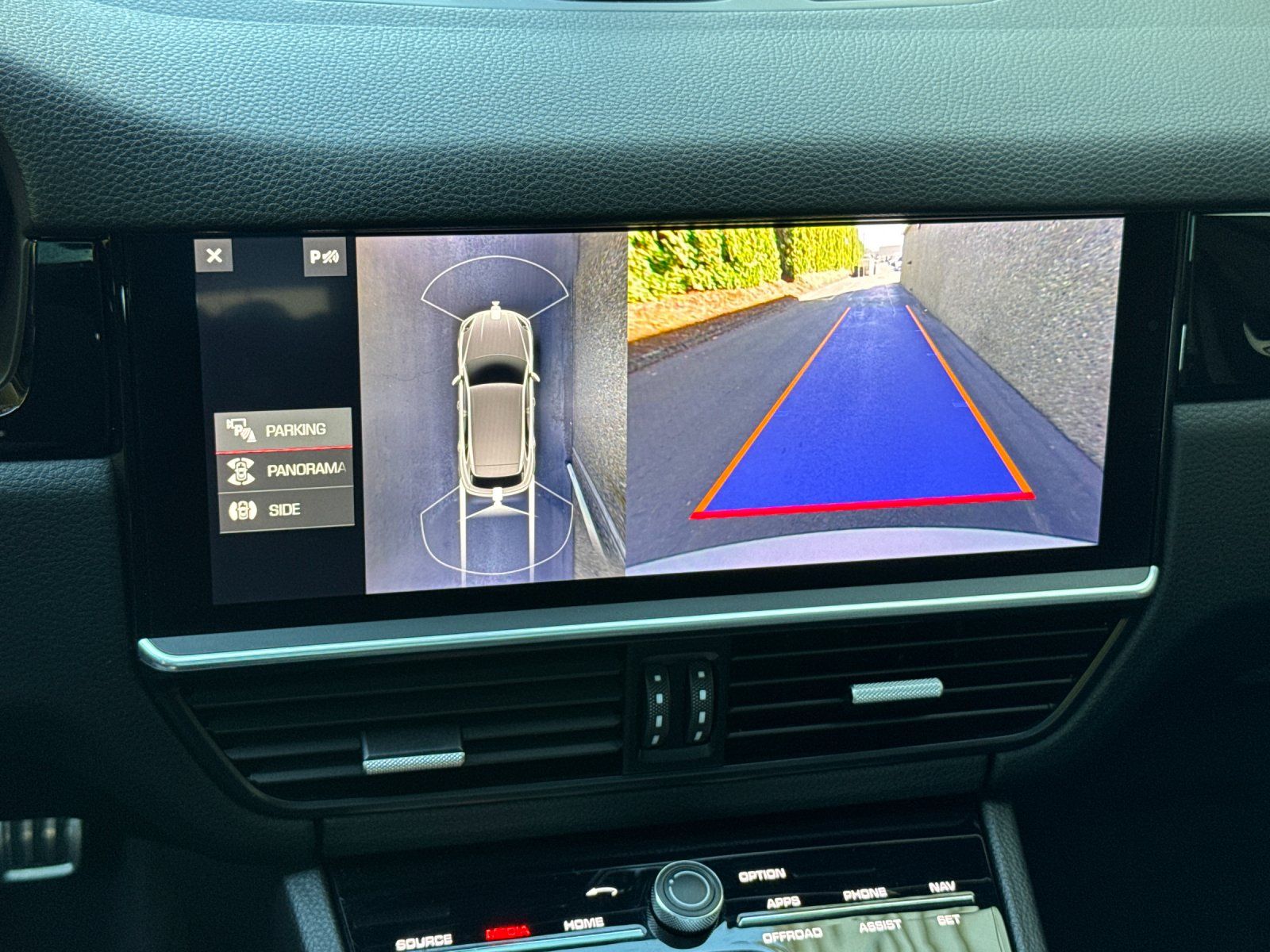 used 2021 Porsche Cayenne car, priced at $53,998