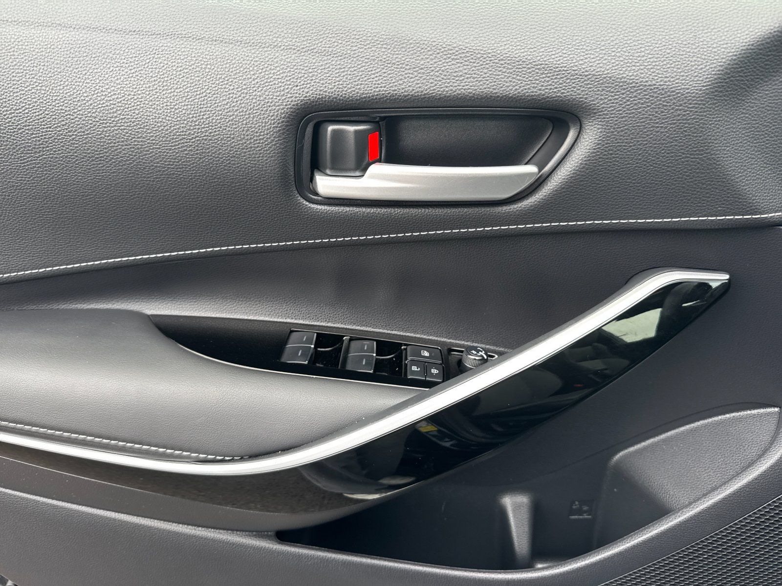 used 2022 Toyota Corolla Hatchback car, priced at $25,998