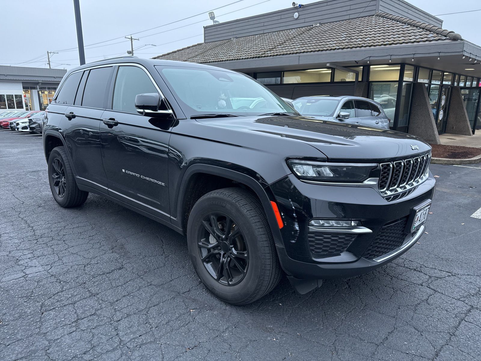 used 2023 Jeep Grand Cherokee car, priced at $29,998