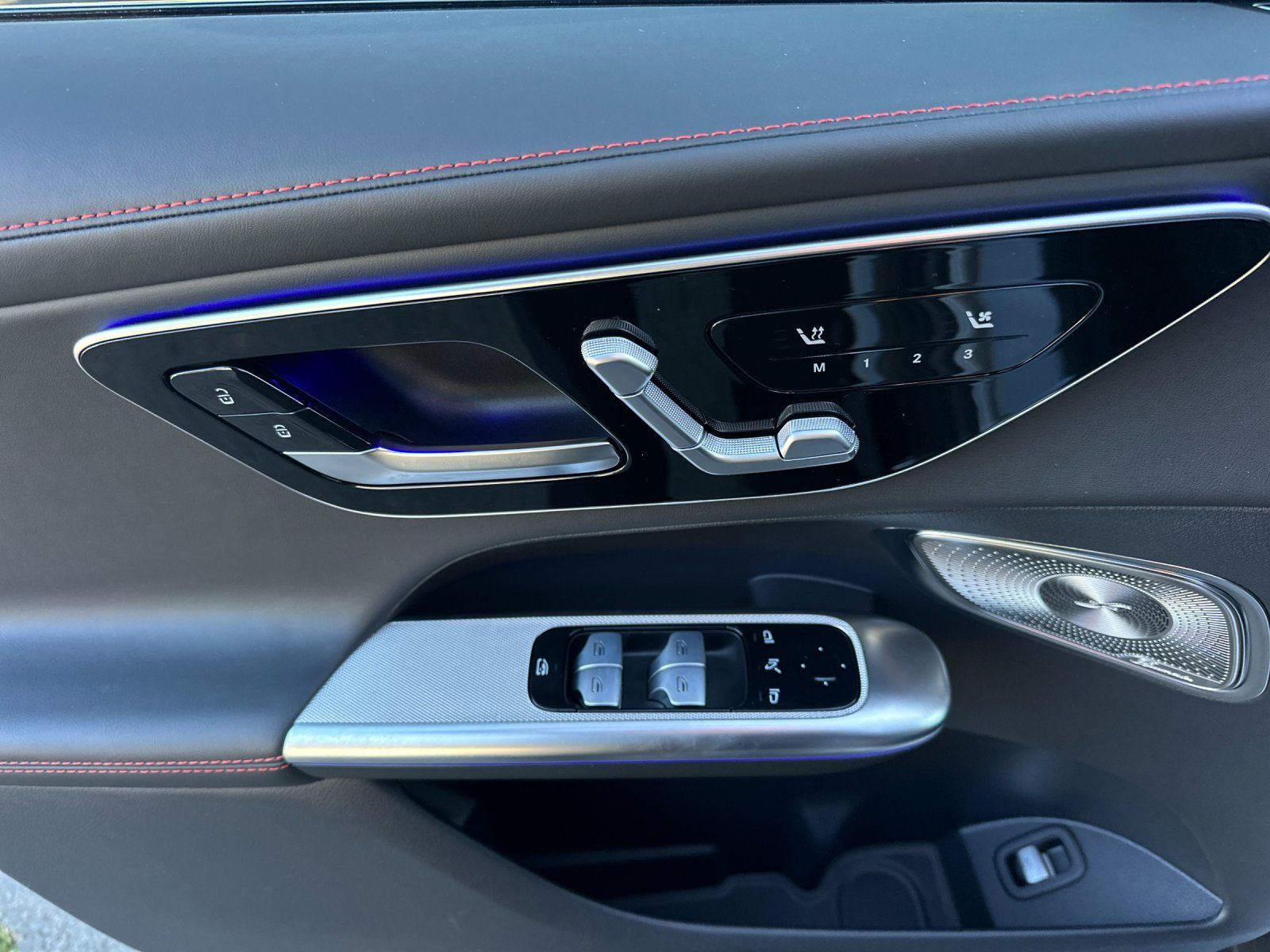 used 2024 Mercedes-Benz GLC car, priced at $60,998