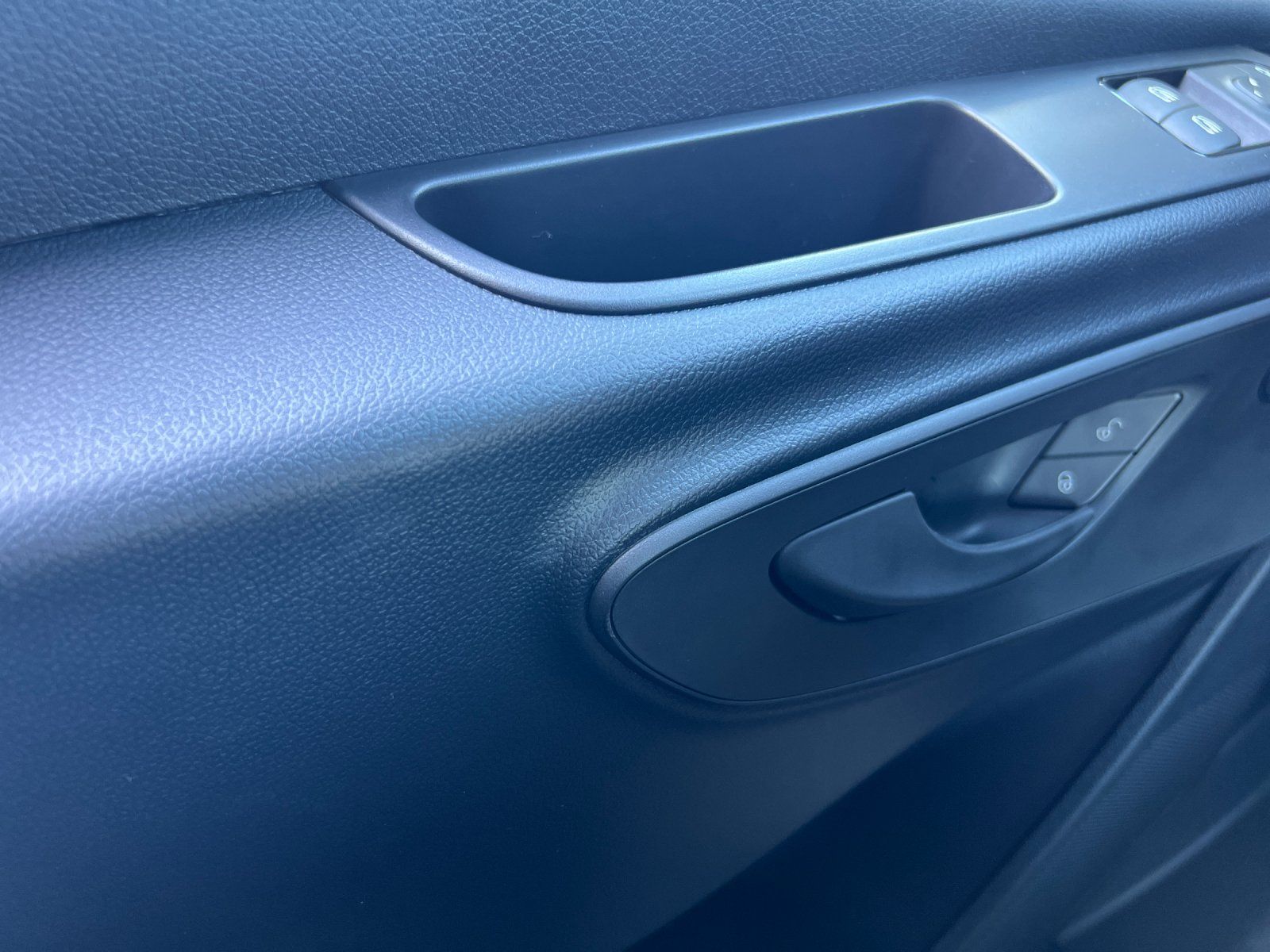 new 2025 Mercedes-Benz Sprinter 2500 car