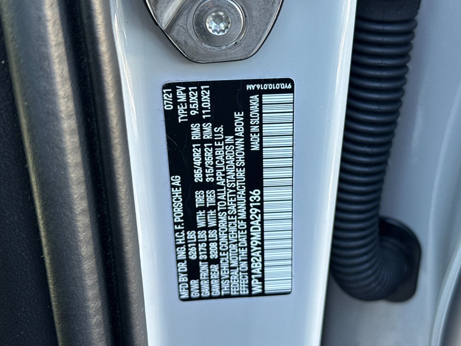 used 2021 Porsche Cayenne car, priced at $53,998