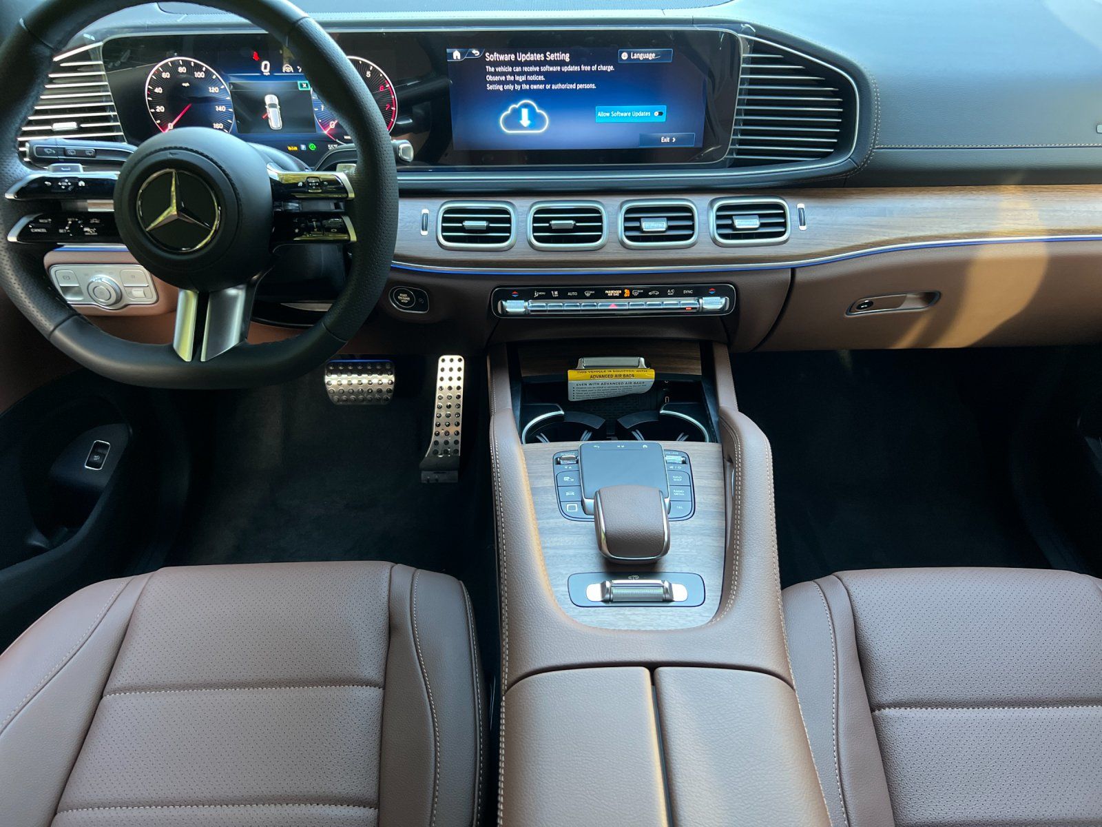 new 2025 Mercedes-Benz GLS car