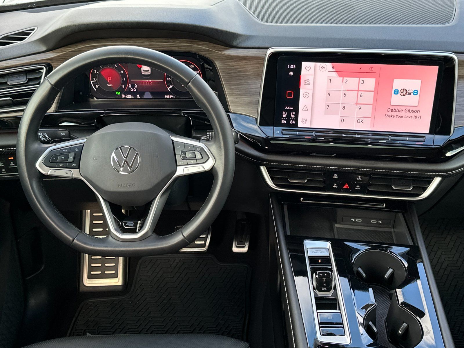 used 2024 Volkswagen Atlas car, priced at $40,998