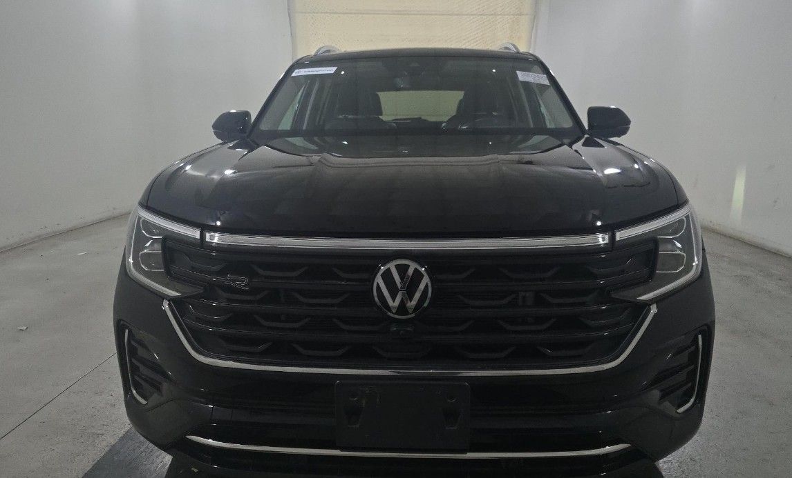 used 2024 Volkswagen Atlas car, priced at $40,998