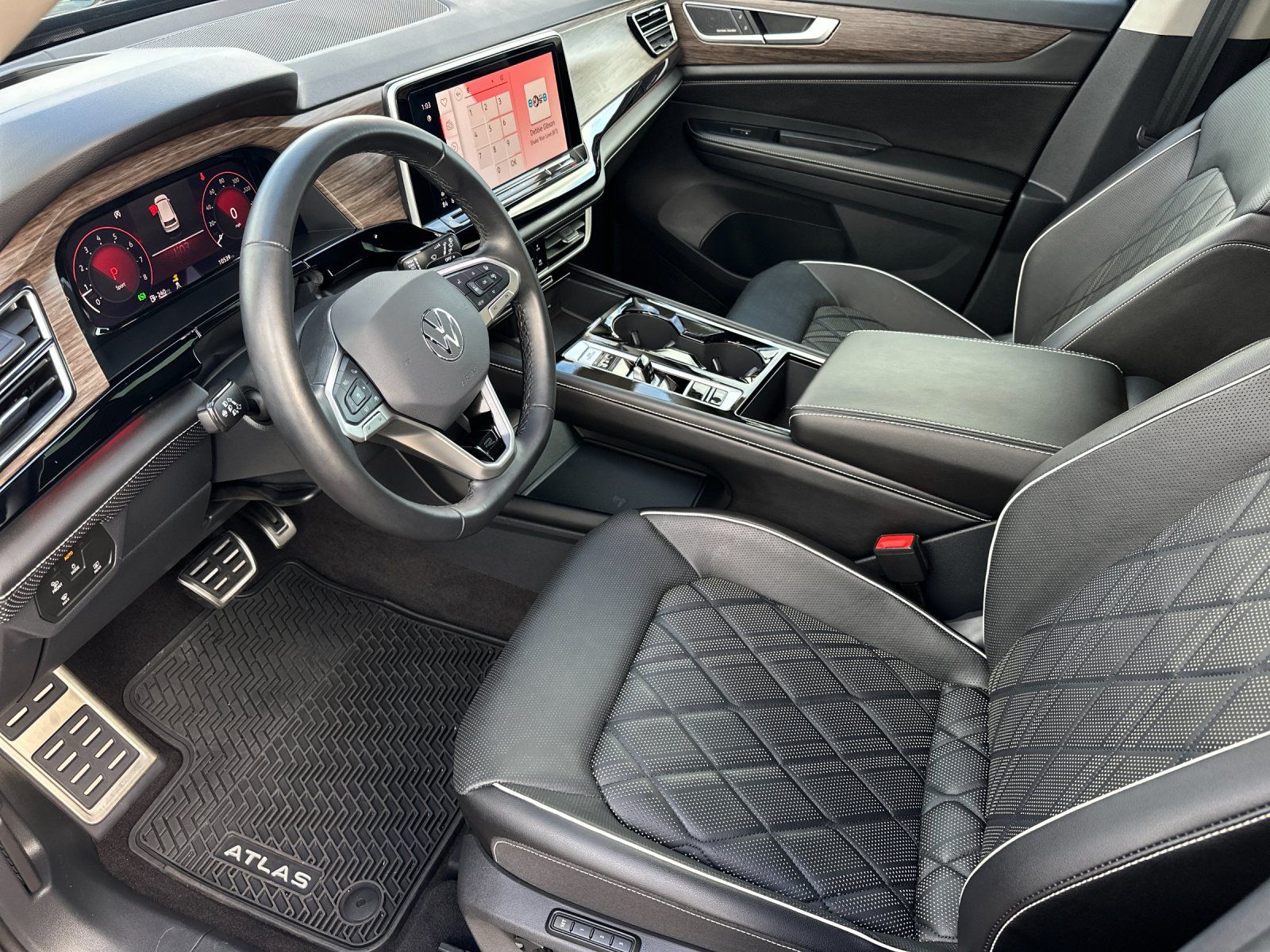 used 2024 Volkswagen Atlas car, priced at $40,998