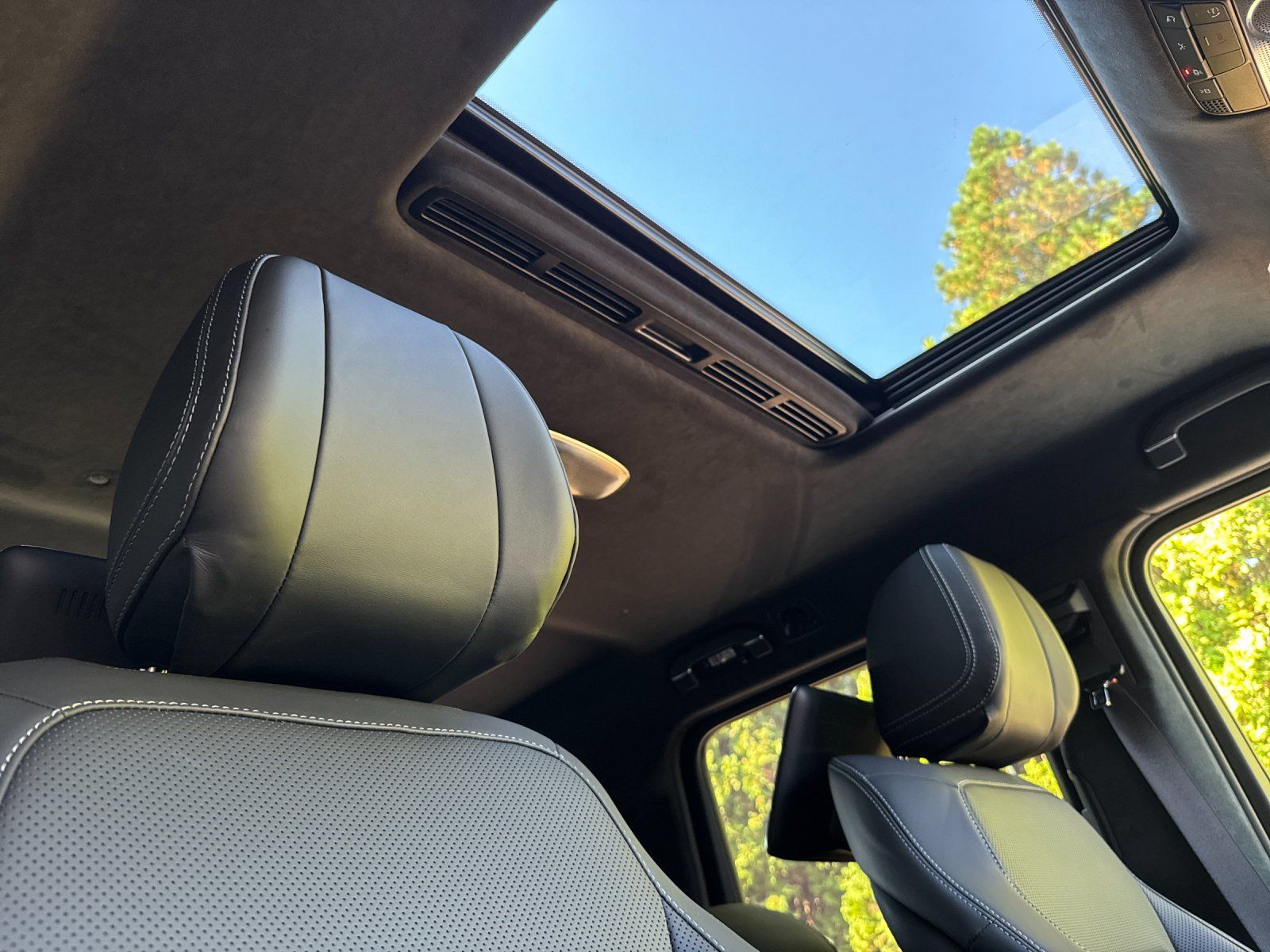 new 2025 Mercedes-Benz G-Class car