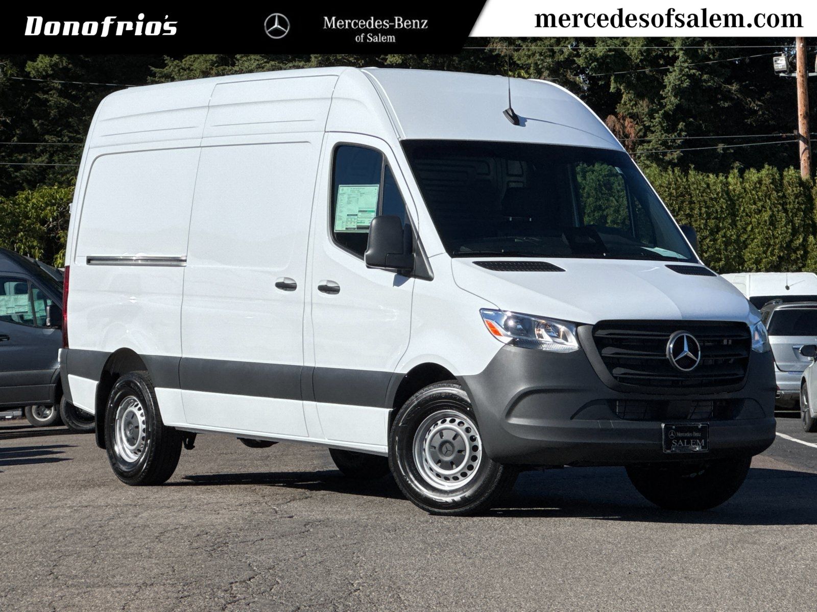 new 2025 Mercedes-Benz Sprinter 2500 car