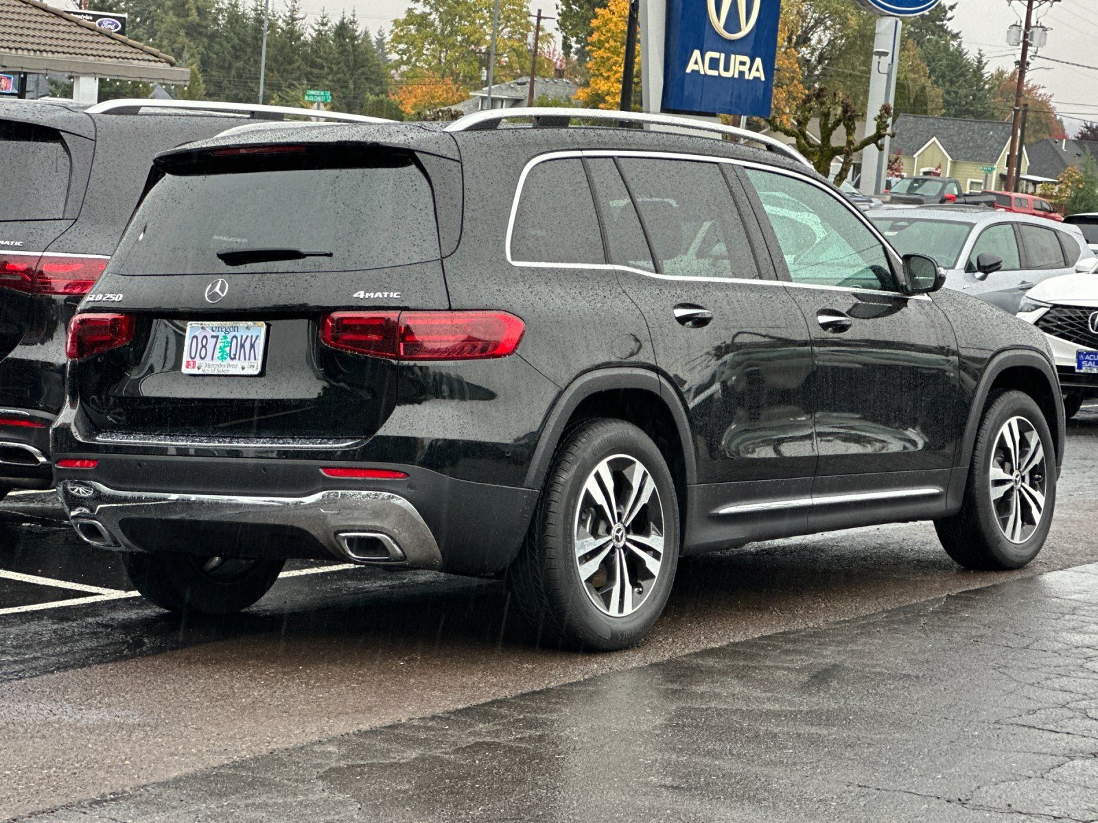 used 2025 Mercedes-Benz GLB car, priced at $41,998