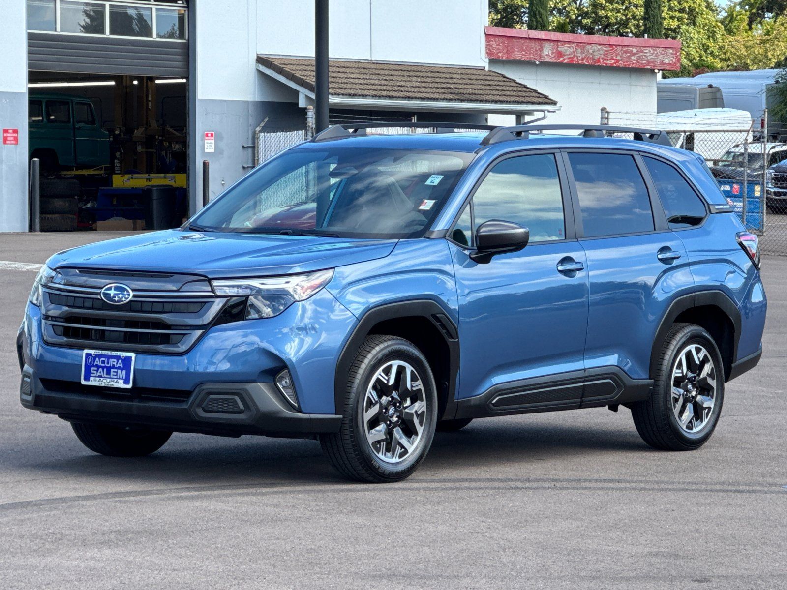 used 2025 Subaru Forester car, priced at $27,998