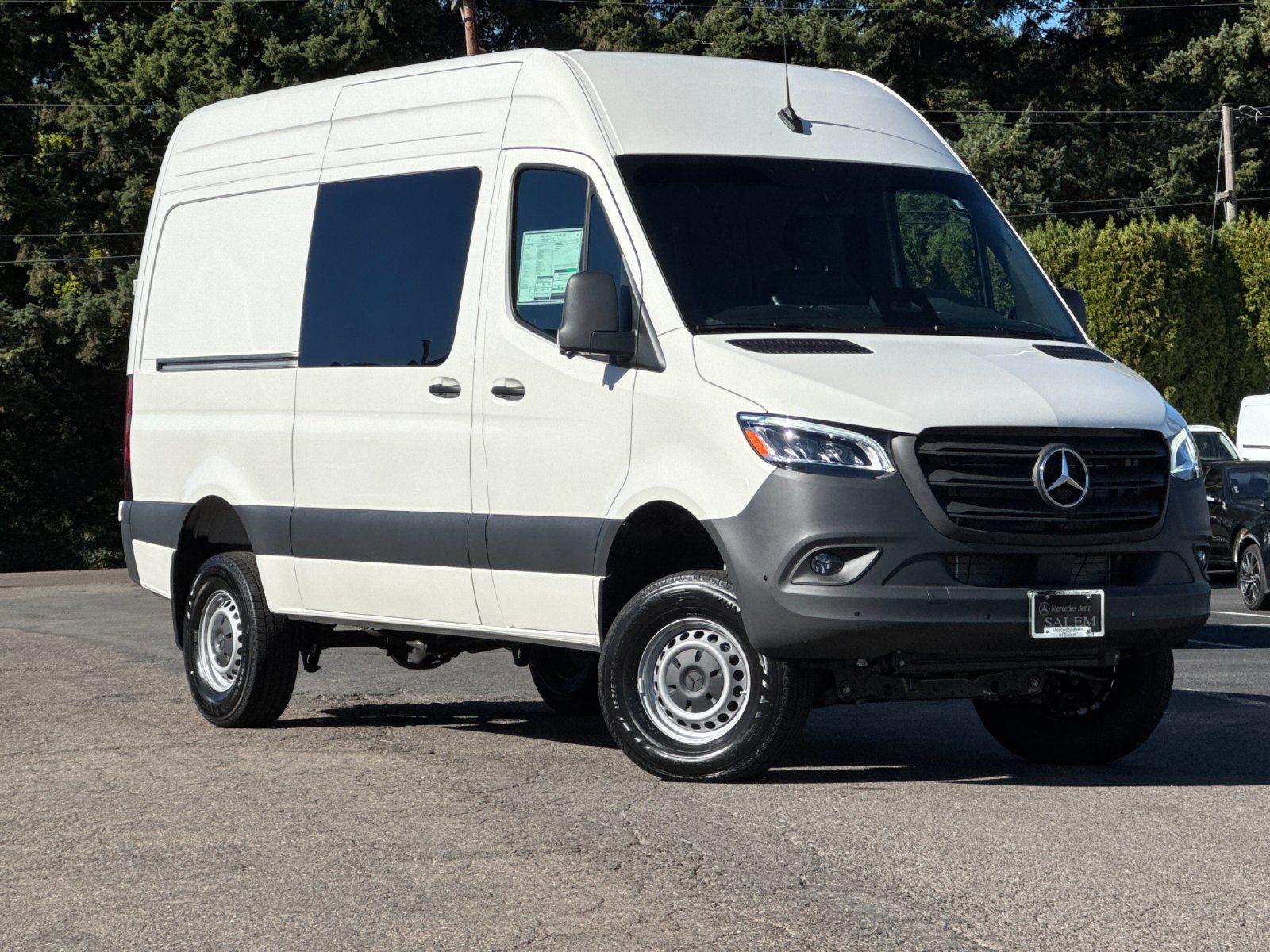 new 2025 Mercedes-Benz Sprinter 2500 car