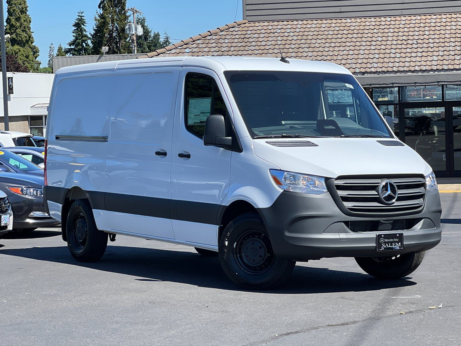 new 2025 Mercedes-Benz Sprinter 2500 car