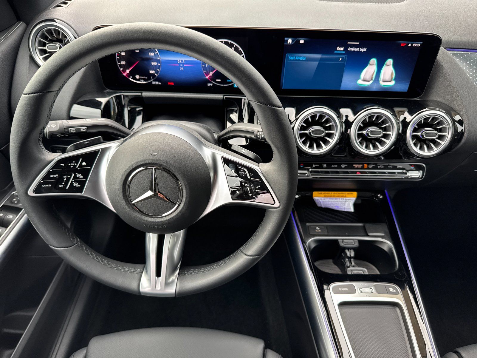 new 2025 Mercedes-Benz GLA car
